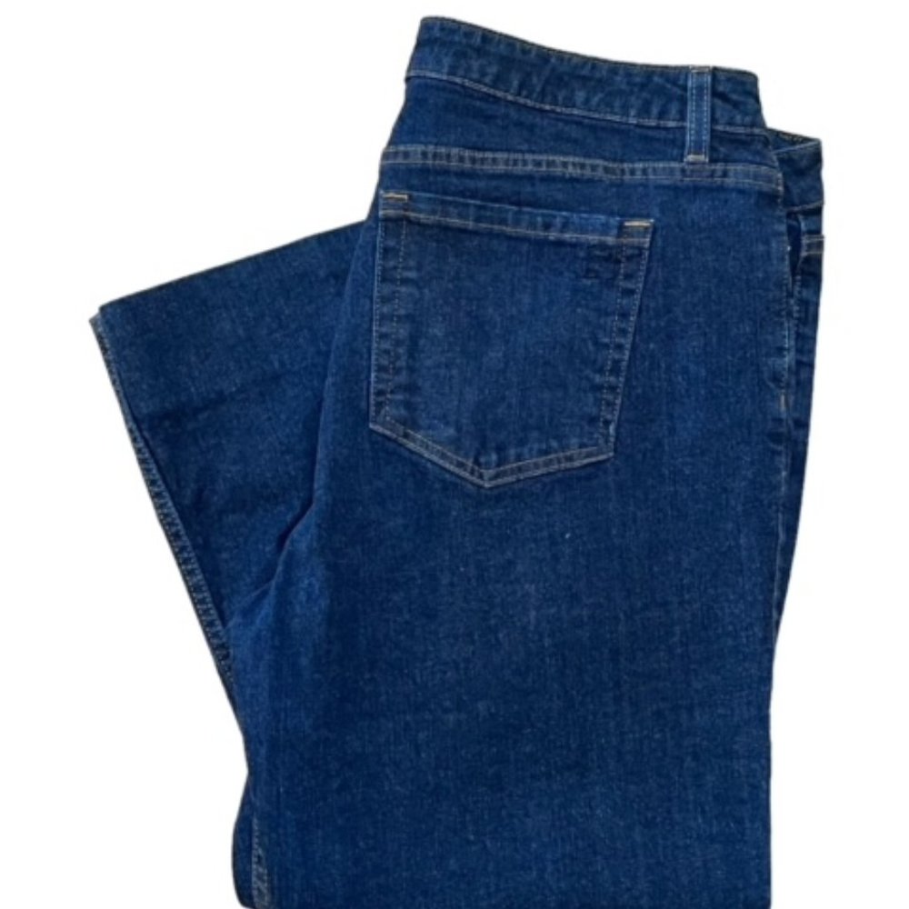 Liz Claiborne  Jackie  Capri